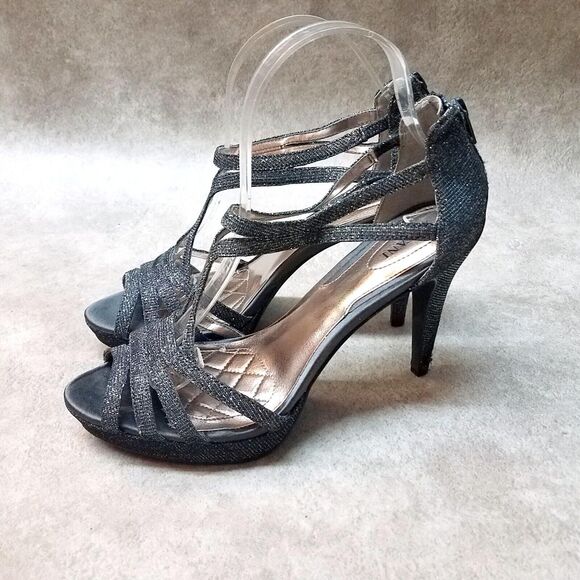 Alfani Womens Tacy Size 8 Glittery Silver Peep Toe T-Strap Platform Heels - Picture 4 of 10